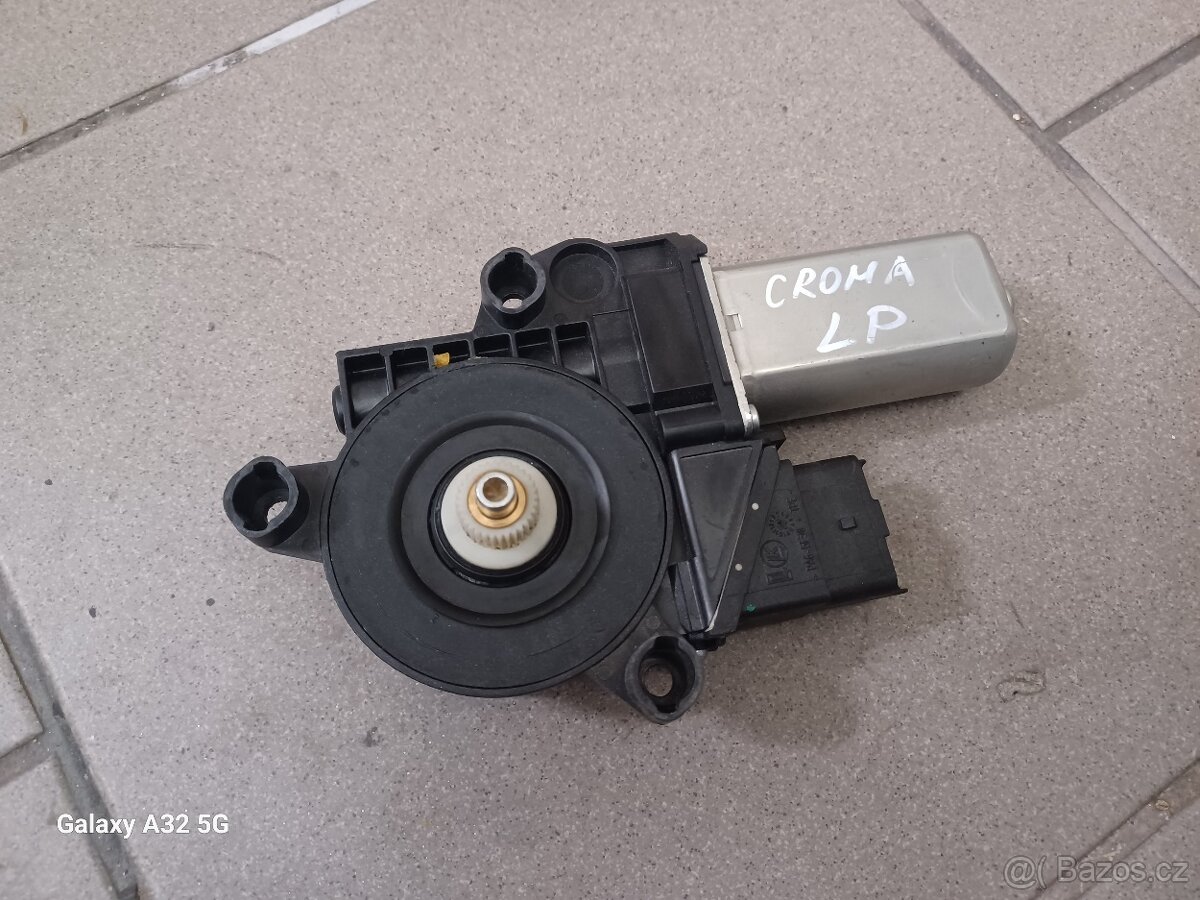 Fiat Croma motorek stahováni okna