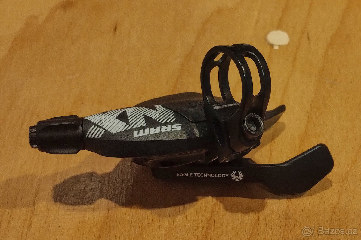 Sram NX pravá řadící páčka