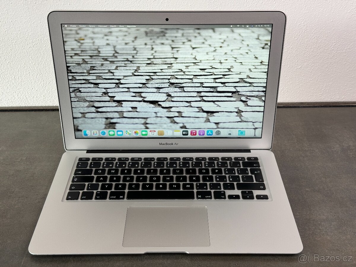 MacBook Air 13" 2014 / i5 / 4GB / 128GB SSD - DPH