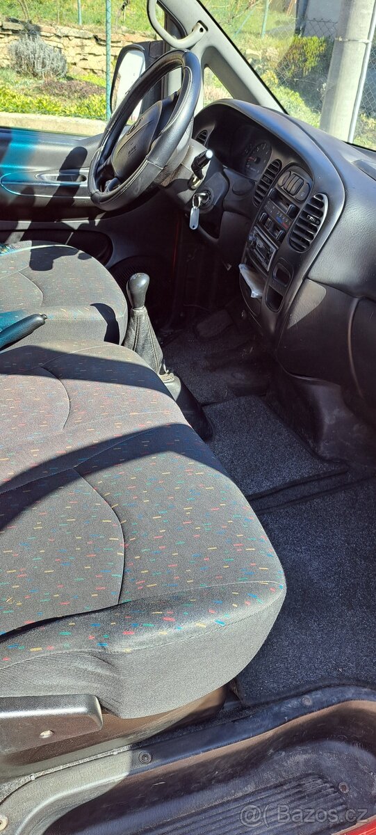 Hyundai H1