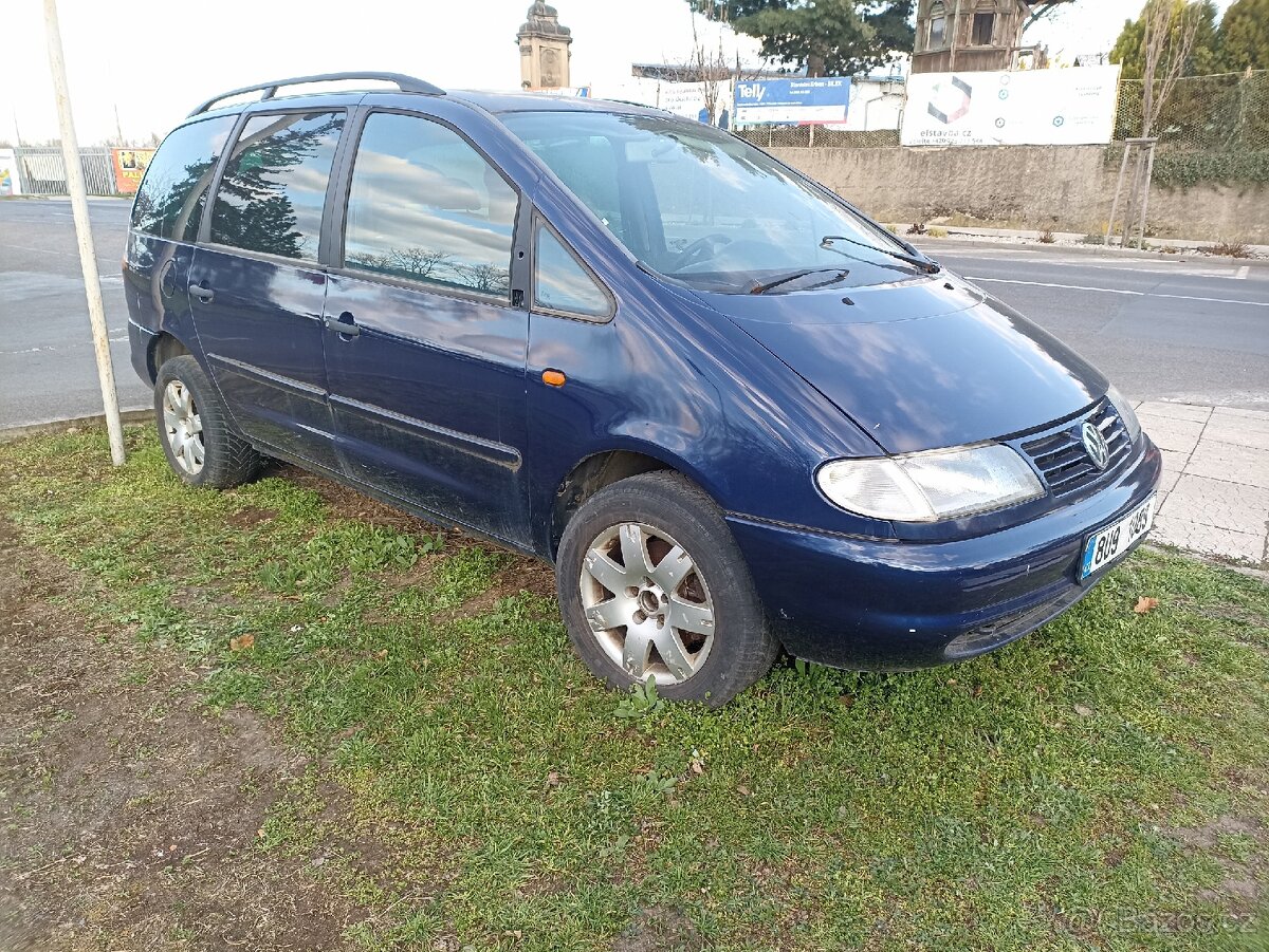Prodám VW Sharan 1.9 TDI rok 2000 na ND automat