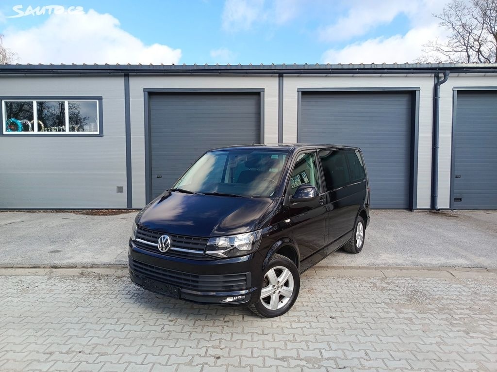 2016 VW Caravelle 2,0 TDI - manual - pěkná výbava