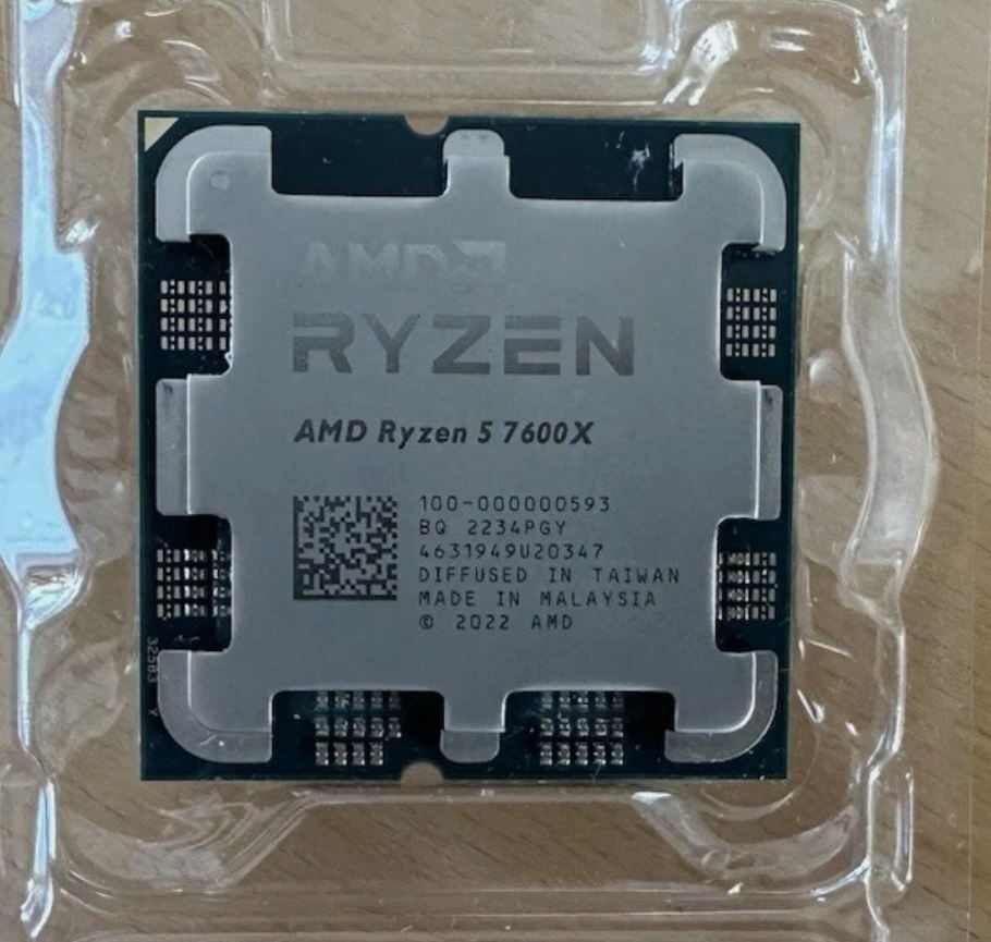 Ryzen 5 7600X, 6C/12T, TDP 105W, bez chladice