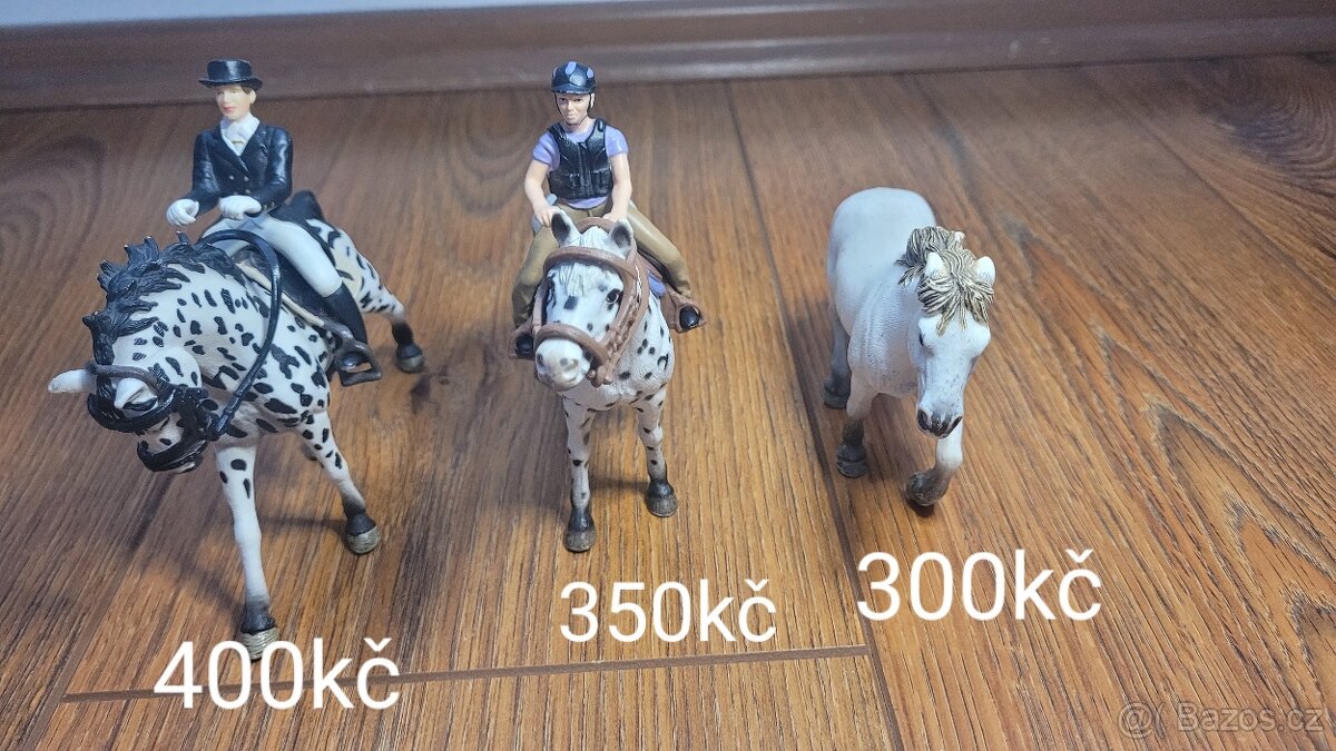 Schleich koně a sady