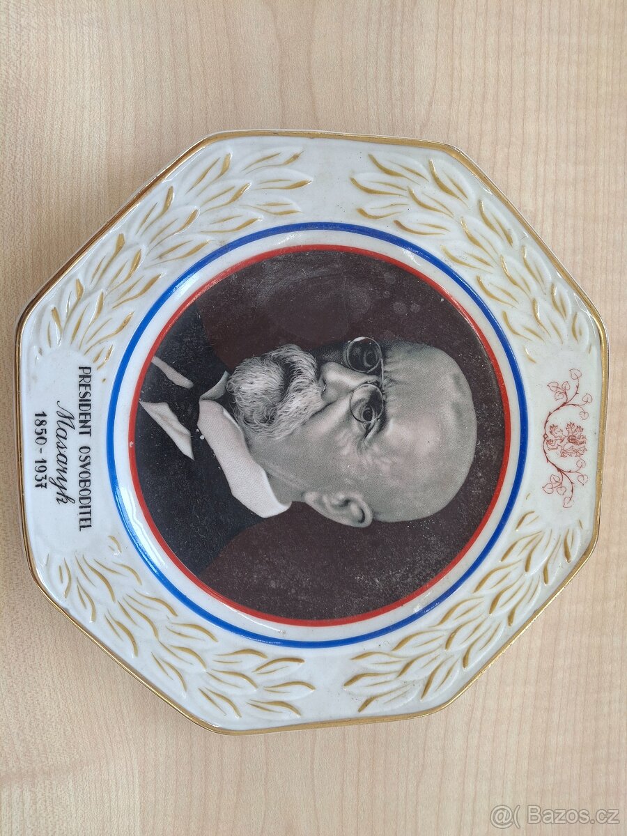Závěsný talířek