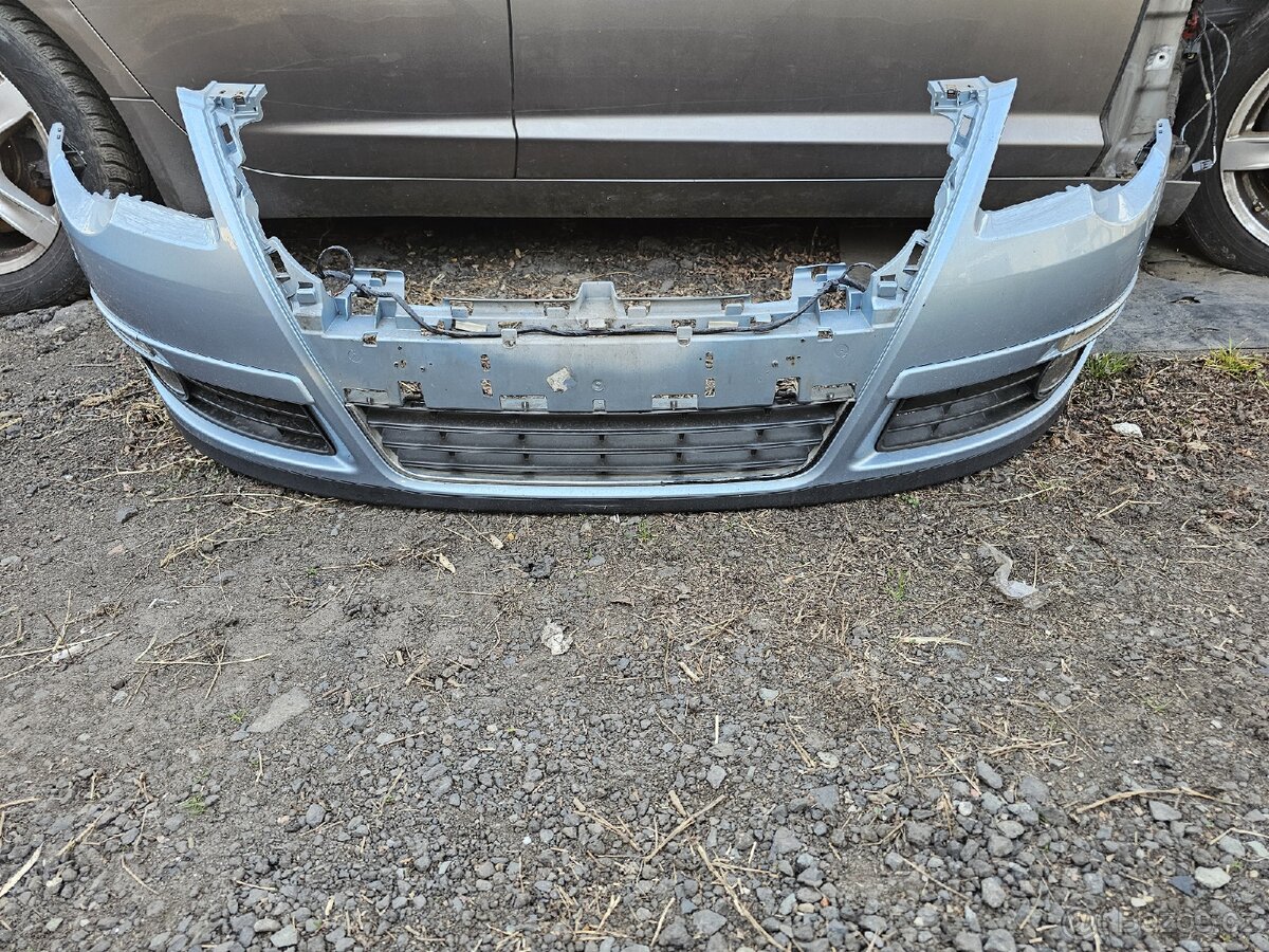Přední nárazník VW Passat B6 3c