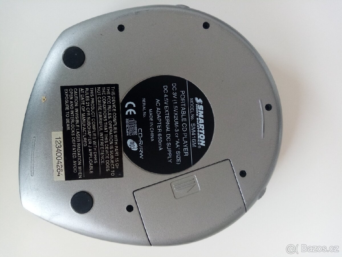 Prodám přehrávač na CD a MP3 s antisokem zn. SMARTON