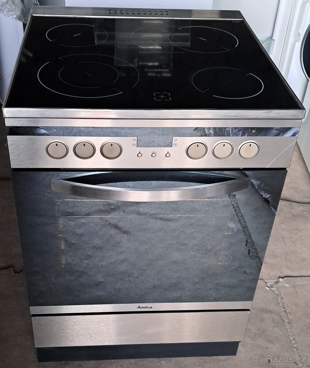 Sklokeramický sporák Amica, Š/60cm.