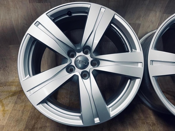 TOP alu kola R18 Audi Q7 4M od 2015 originál