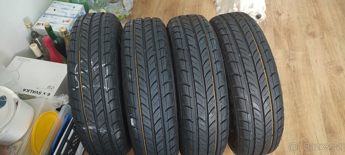 Pneu 155 /70 R13