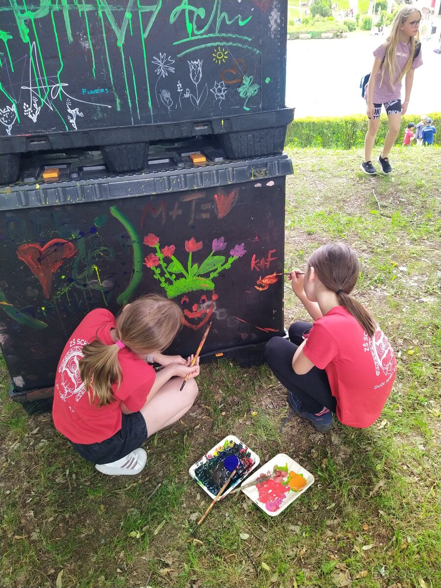 Rebornk Art Boxy pro kreativní děti a rodiče a celou rodimu.