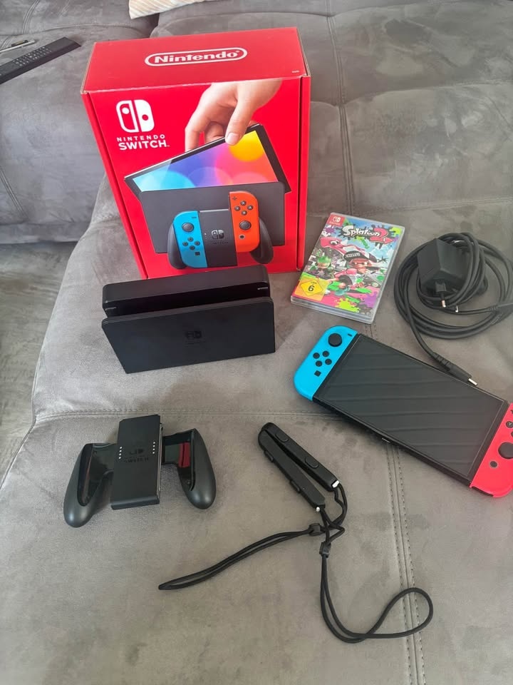 Nintendo Switch OLED