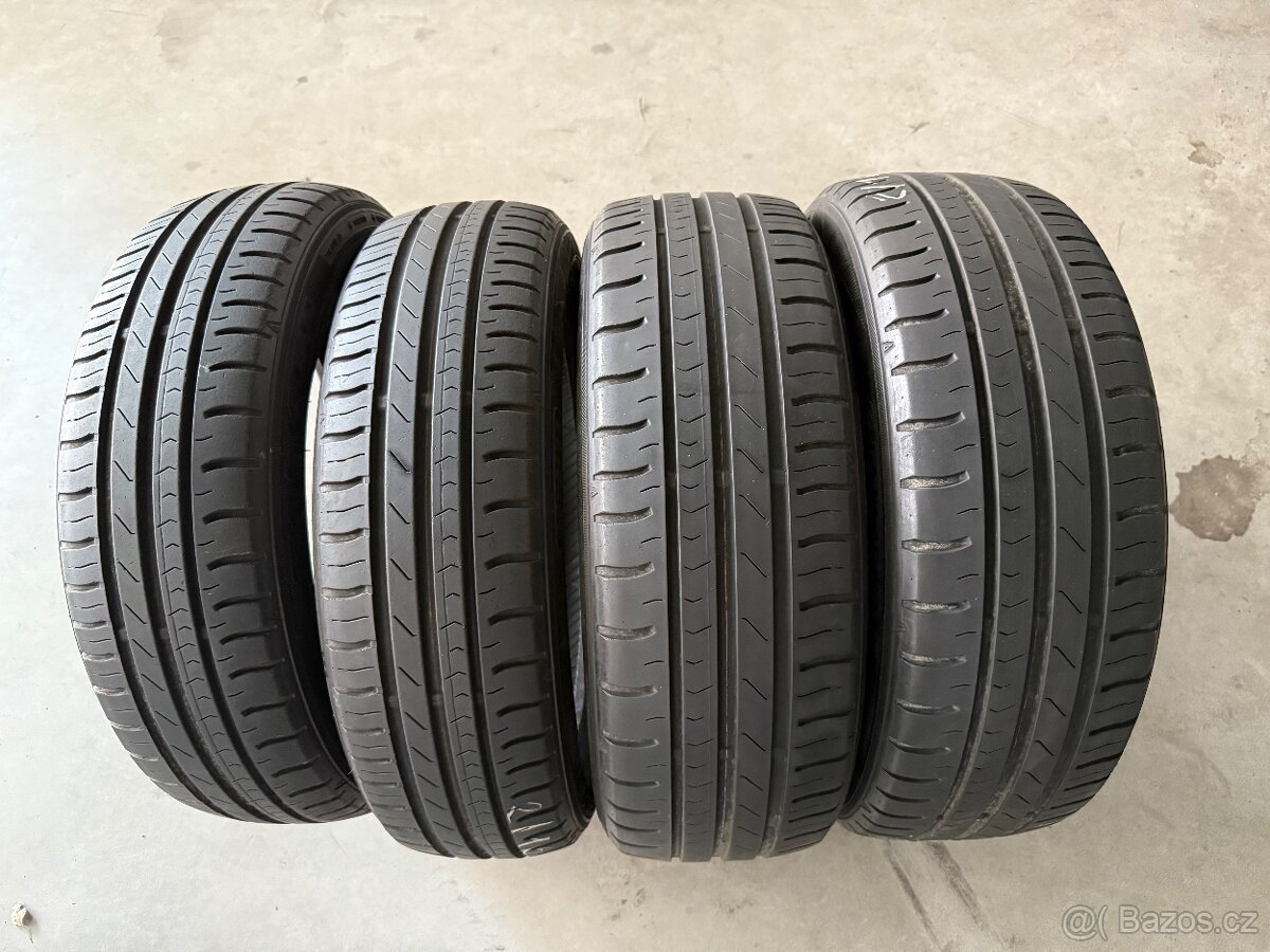 prodám letní pneumatiky 155/60/15 a 175/55/15 Falken