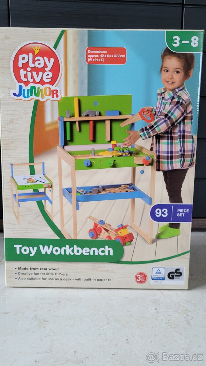 Dětský pracovní stůl