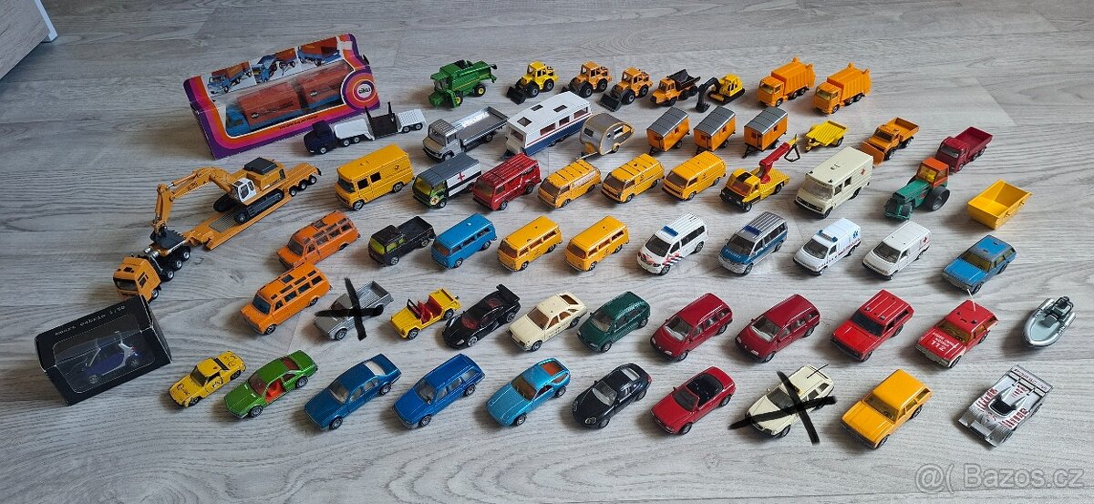 autíčka - angličáky Siku