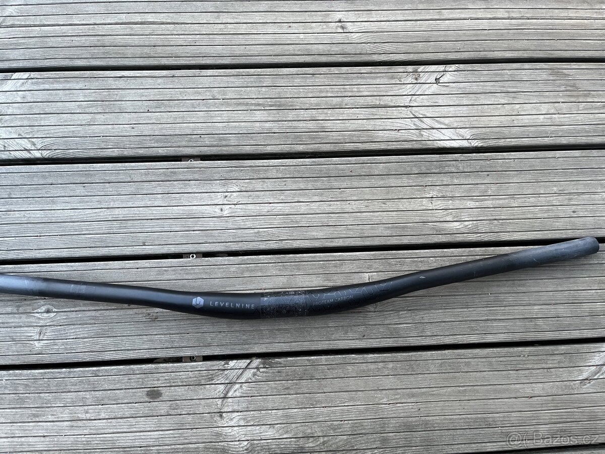 Karbonove riditka Level Nine Proteam Carbon