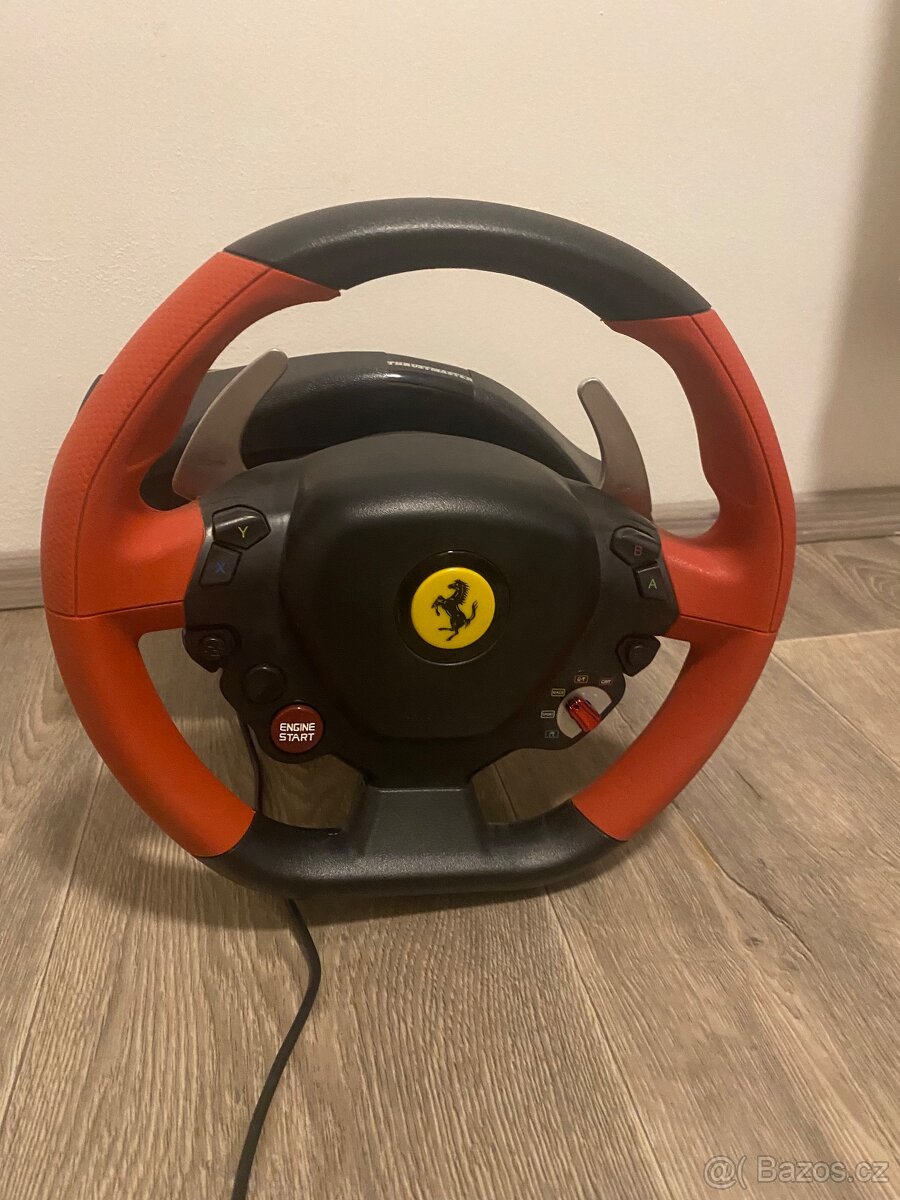 Thrustmaster volant s pedály ferrari