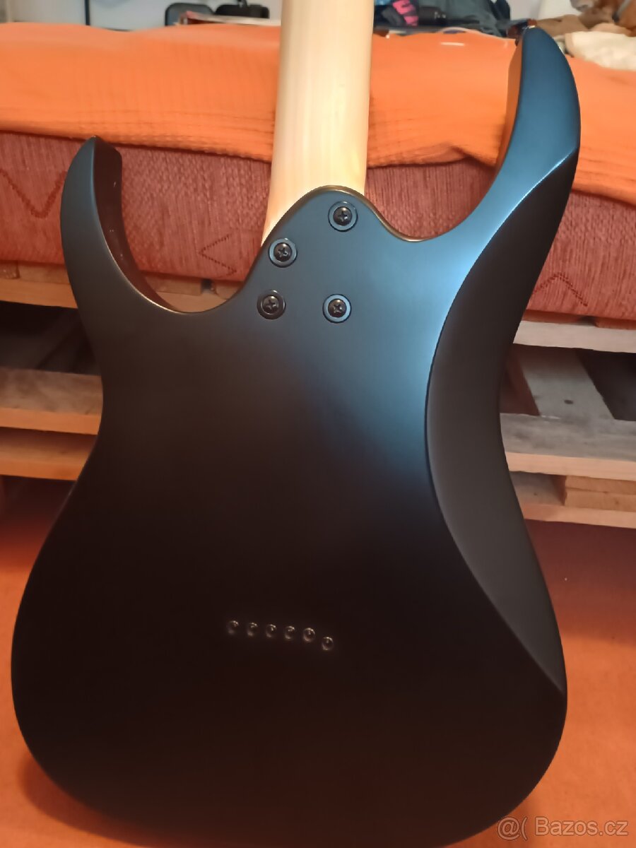 Prodám elektrickou kytaru Ibanez