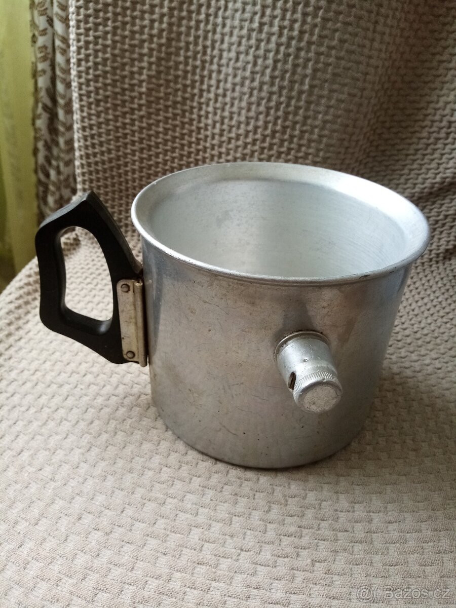 dvouplášťový hrnec