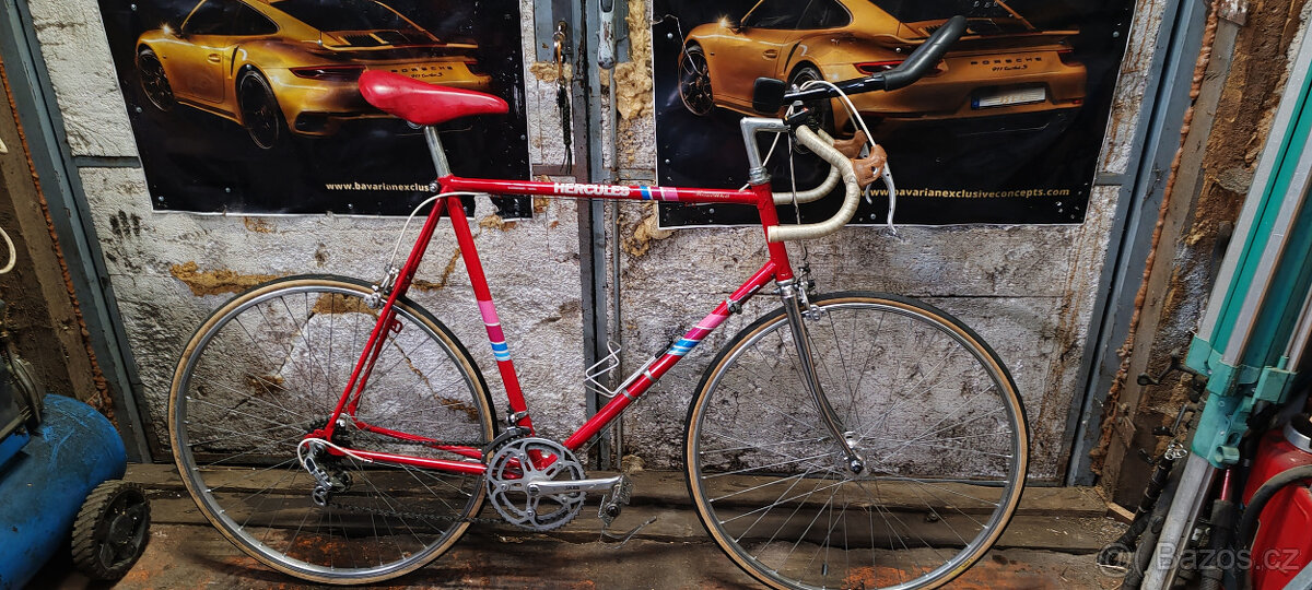 Vintage silniční kolo HERCULES