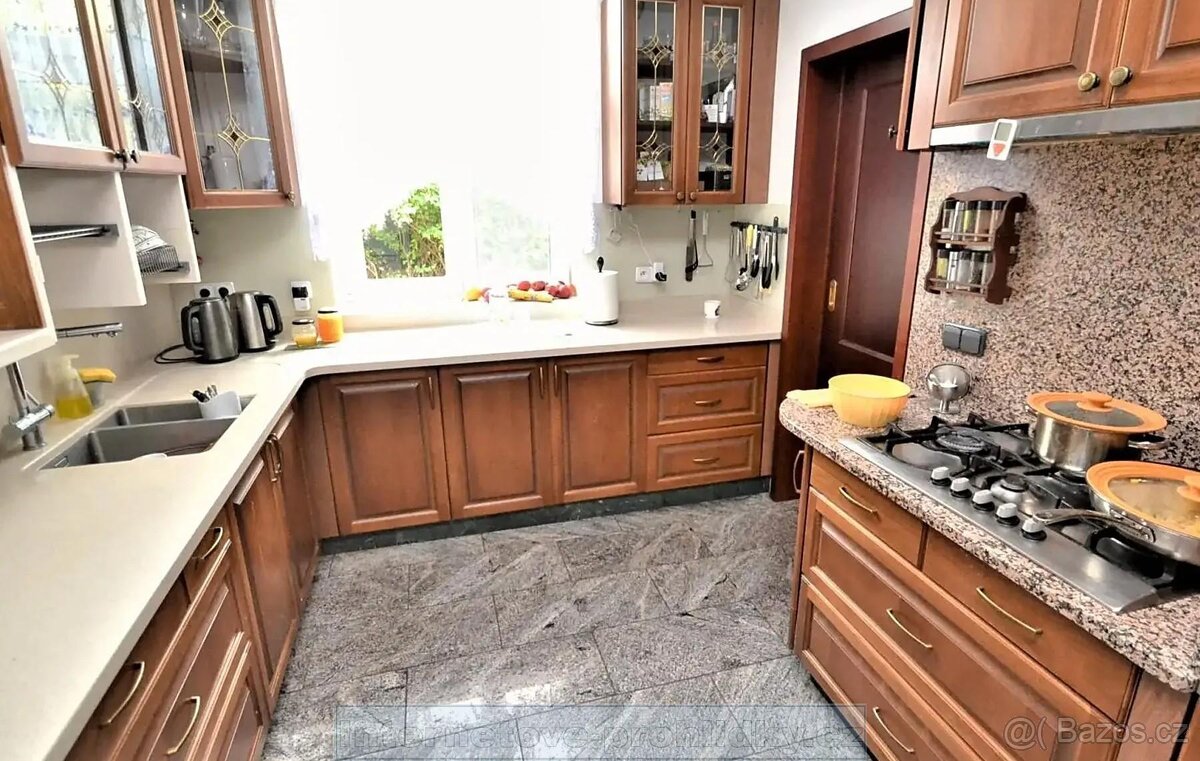 Samostatný pokoj P15 Hostivař, Elišky Junkové FS00095Z