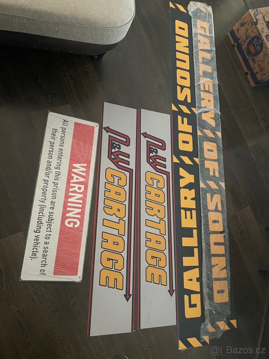 Plastove napisy potisk