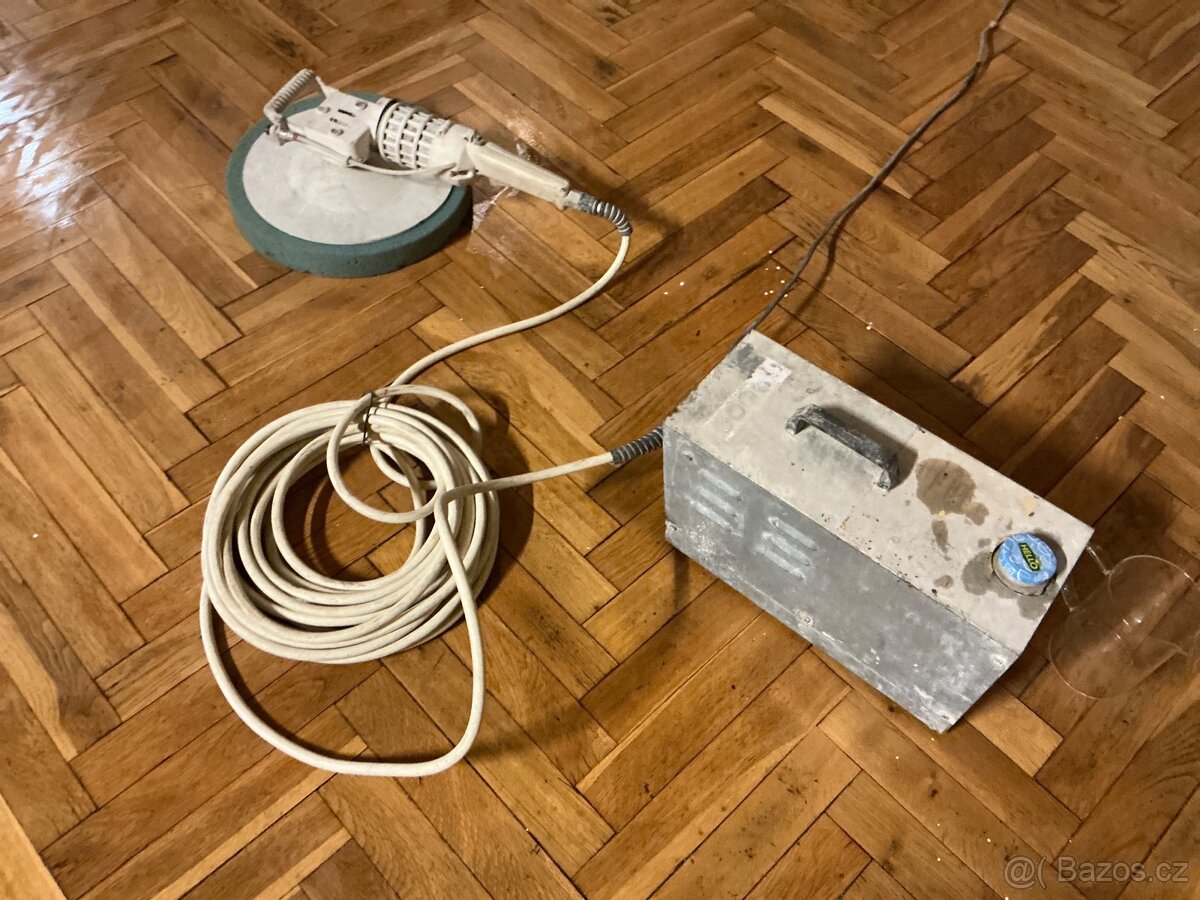 Filcovačka MAC EDIL (transformátor a leštící hlava)