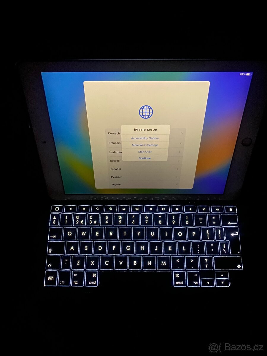 Prodam ipad Pro 9,7” + pencil + obal - podsvicena klavesnice