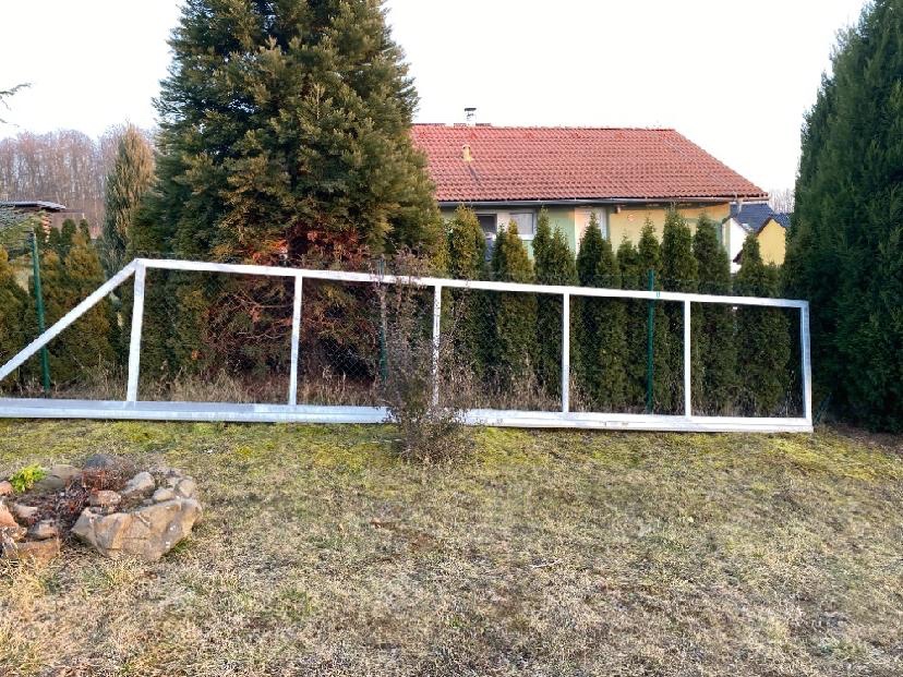 Pozinkovaná brána