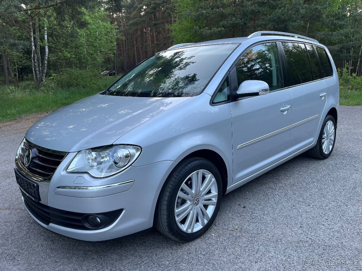 VW TOURAN HIGHLINE 1.4 TSI/2008/PĚKNÁ VÝBAVA/153000KM