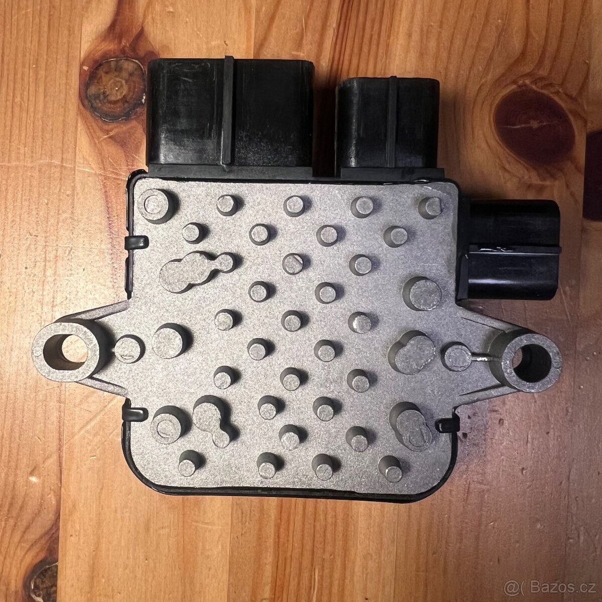regulátor ventilátoru Tesla model S (2012-2018)