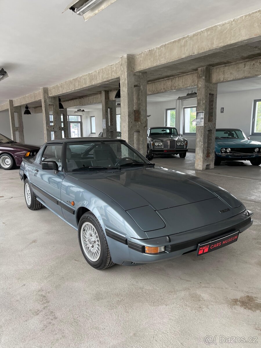 Mazda RX7