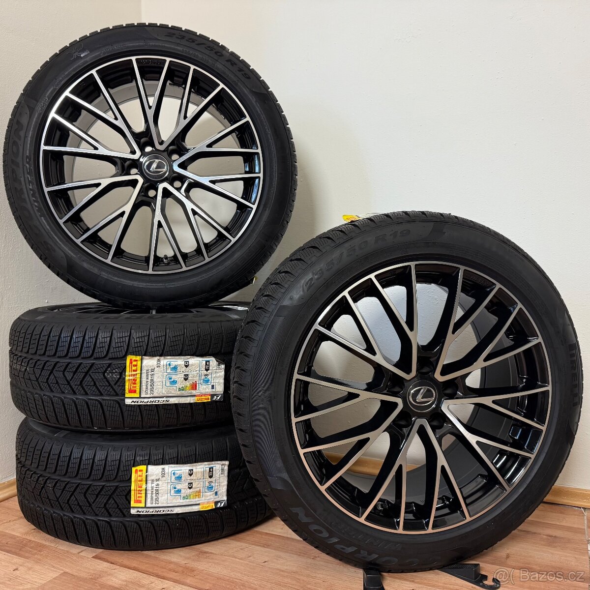 NOVÁ TOYOTA/LEXUS 5x114,3 R19 ET39+ZIMNÍ 235/50R19 BICOLOUR