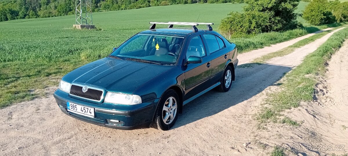 Octavia 1.6 74 kw r.v.1998