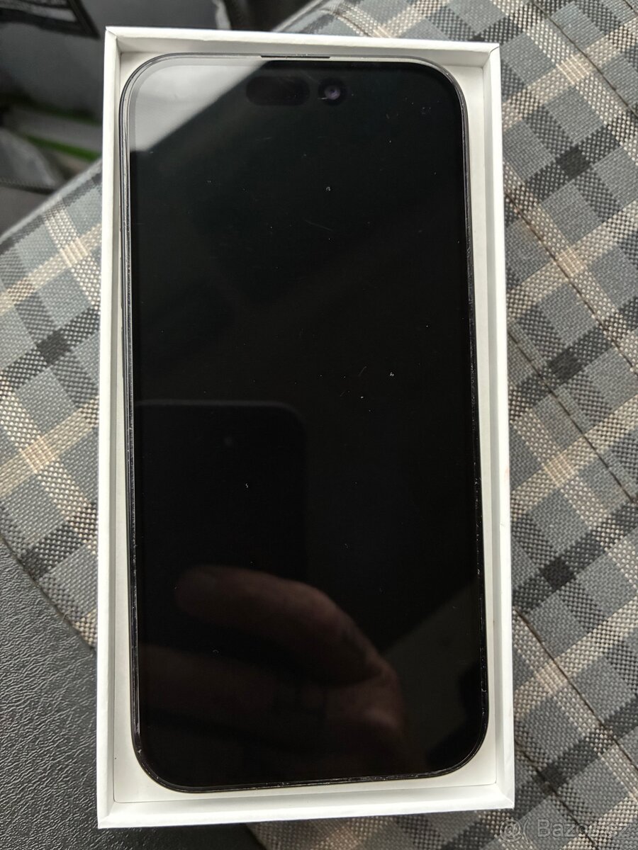 iPhone 15 128