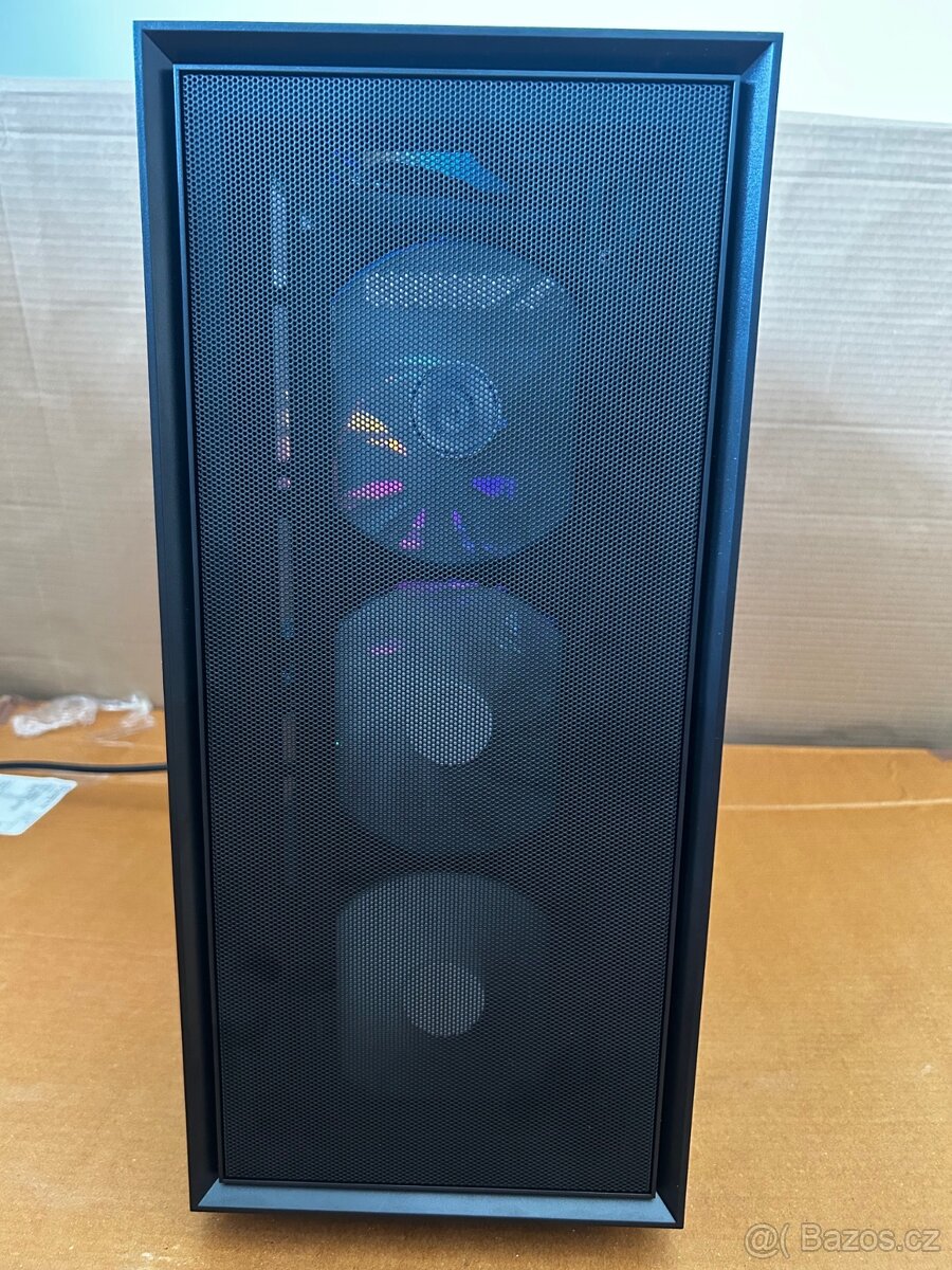 PC s Intel 11400F a GTX 1080 Ti