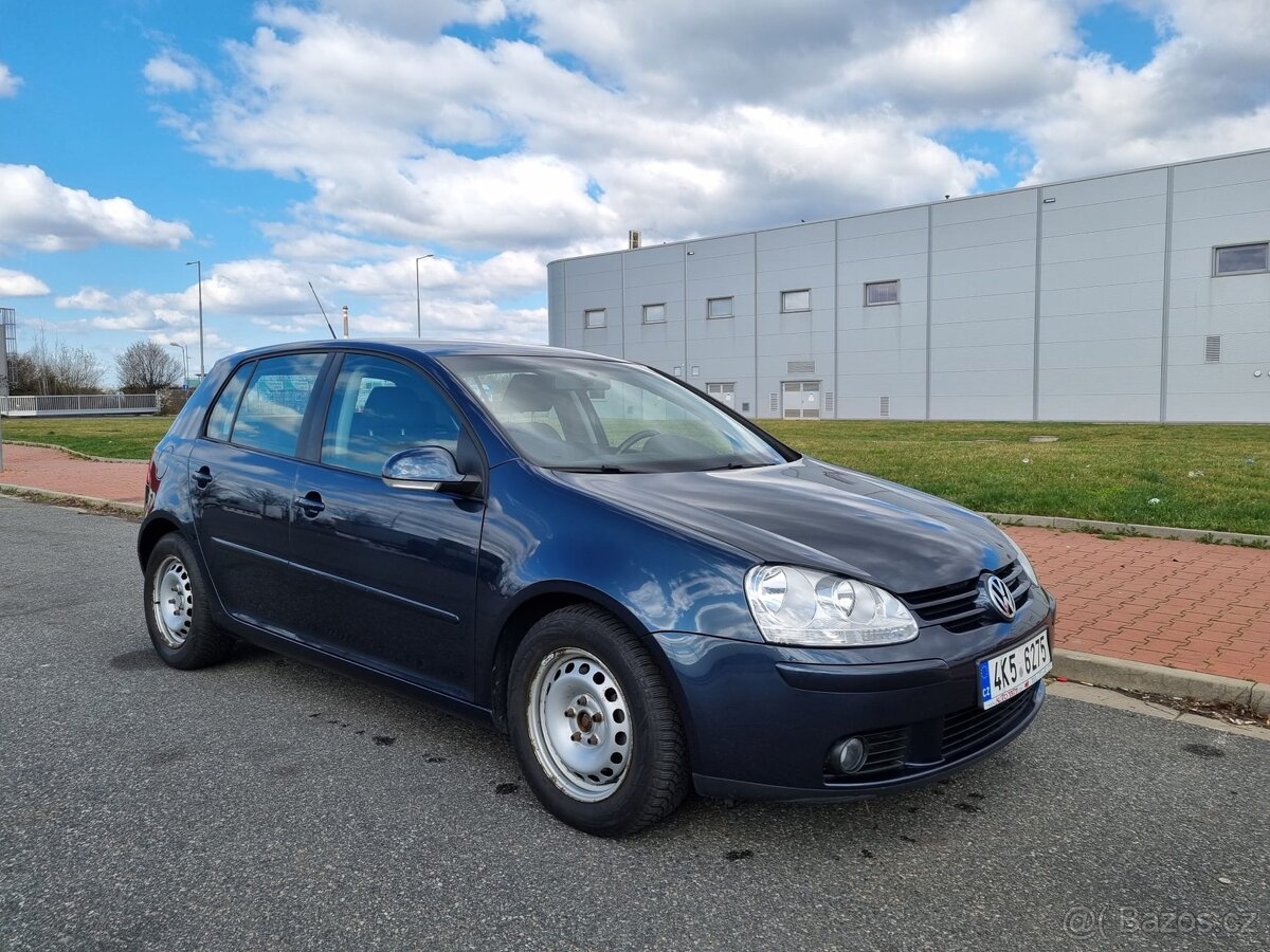 VW Golf 5. 2008r 1,6 mpi