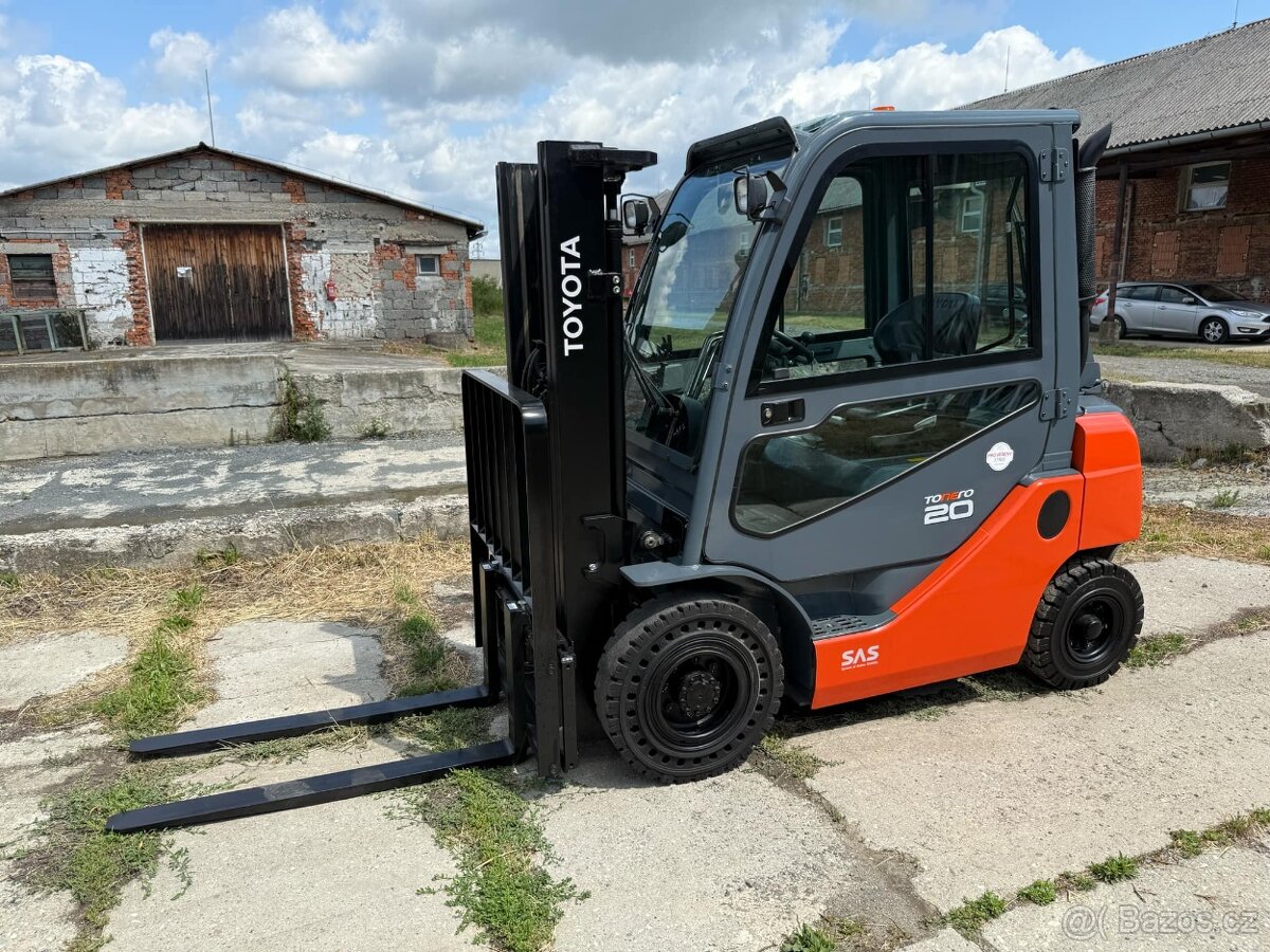 Vysokozdvižný vozík Toyota 2.0 LPG