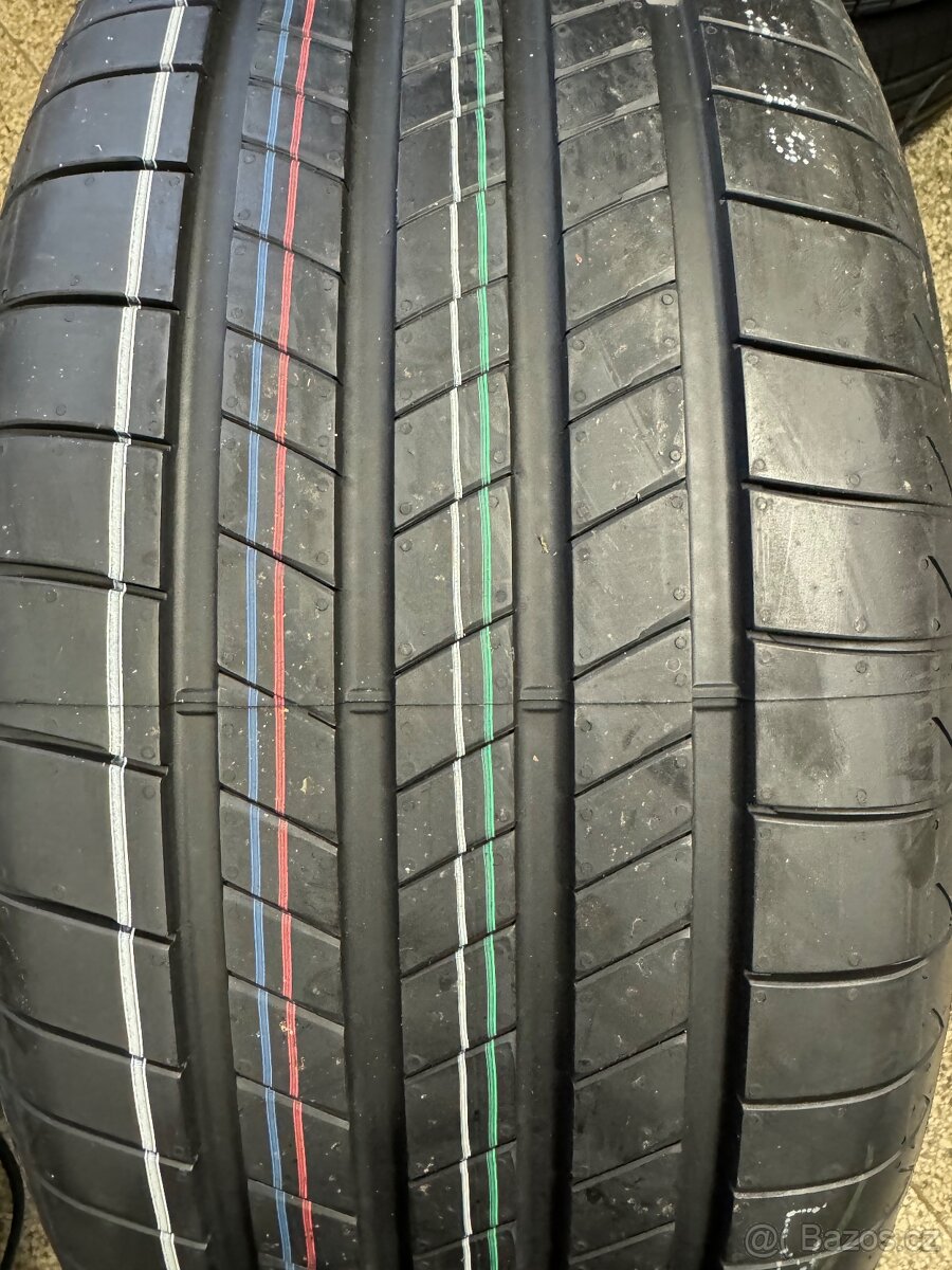 255/45/20 101T Bridgestone Turanza Eco Škoda Enyaq