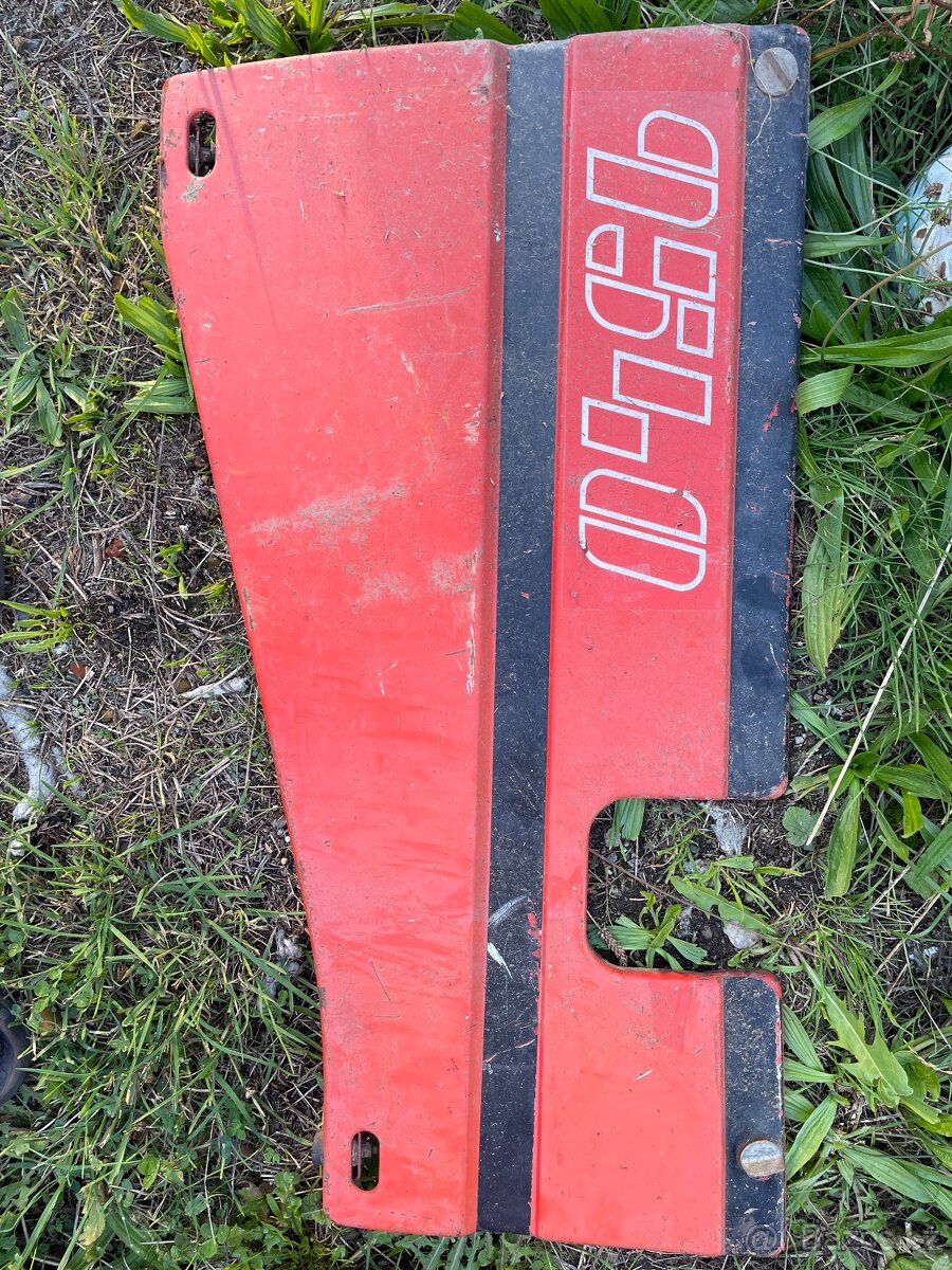 Zetor 9540 kapotaž