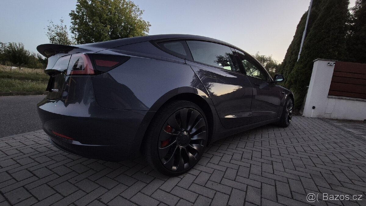 Tesla Model 3 Performance Refresh 2022, DPH