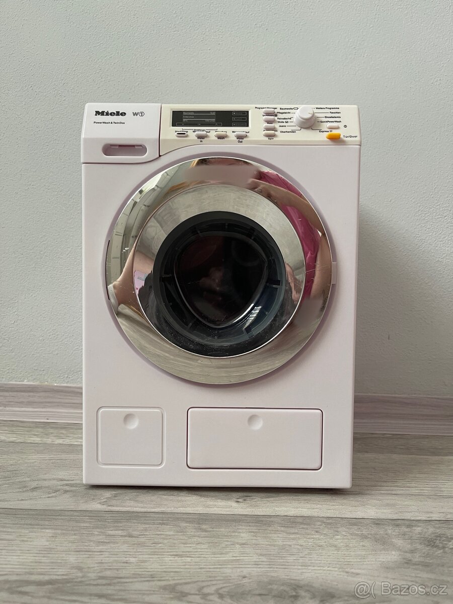 Dětská pračka Miele, hračka