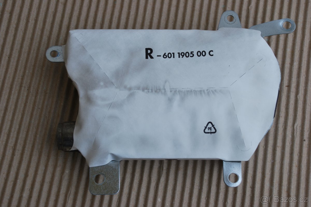 Boční Airbag uložení pravé zadní dveře BMW řady 5 e61, e60