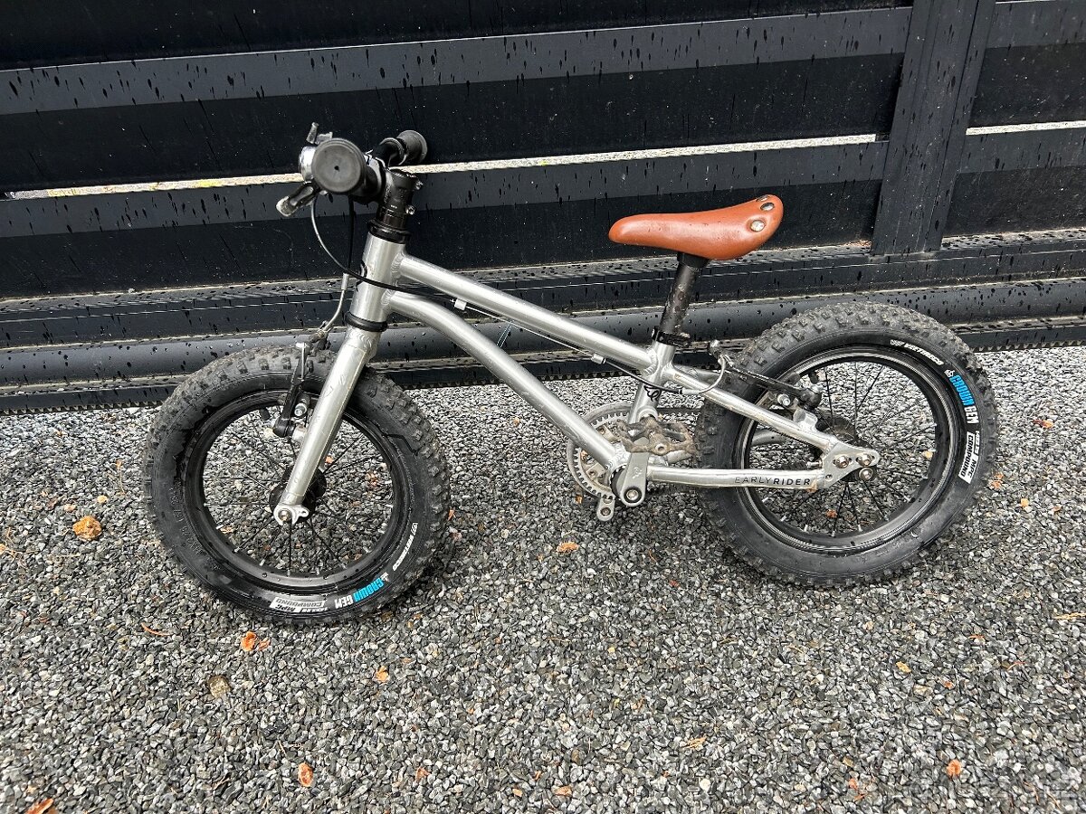 EARLY RODER 14