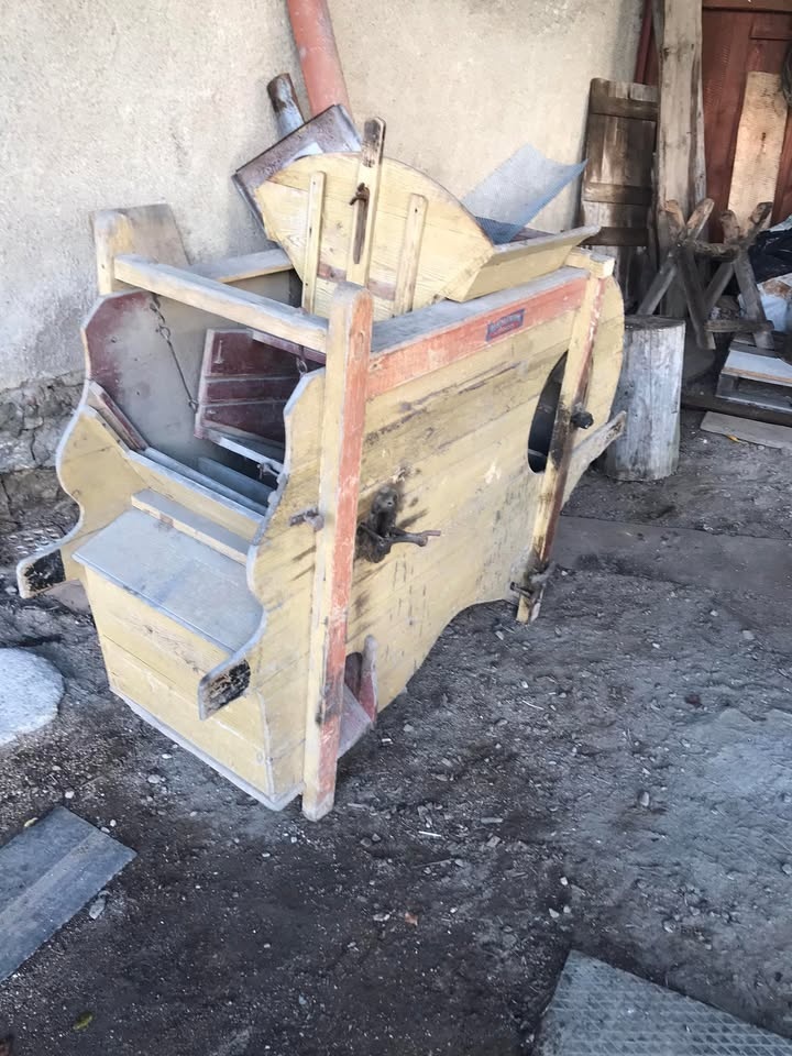 čistička obilí zachovalá