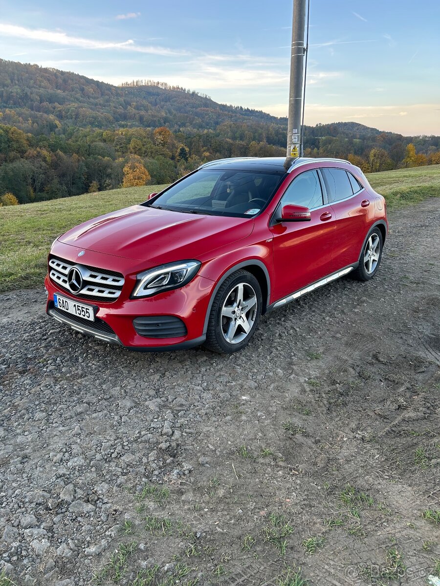 Mercedes Benz GLA 220 D 4x4 AT 130 kw AMG paket