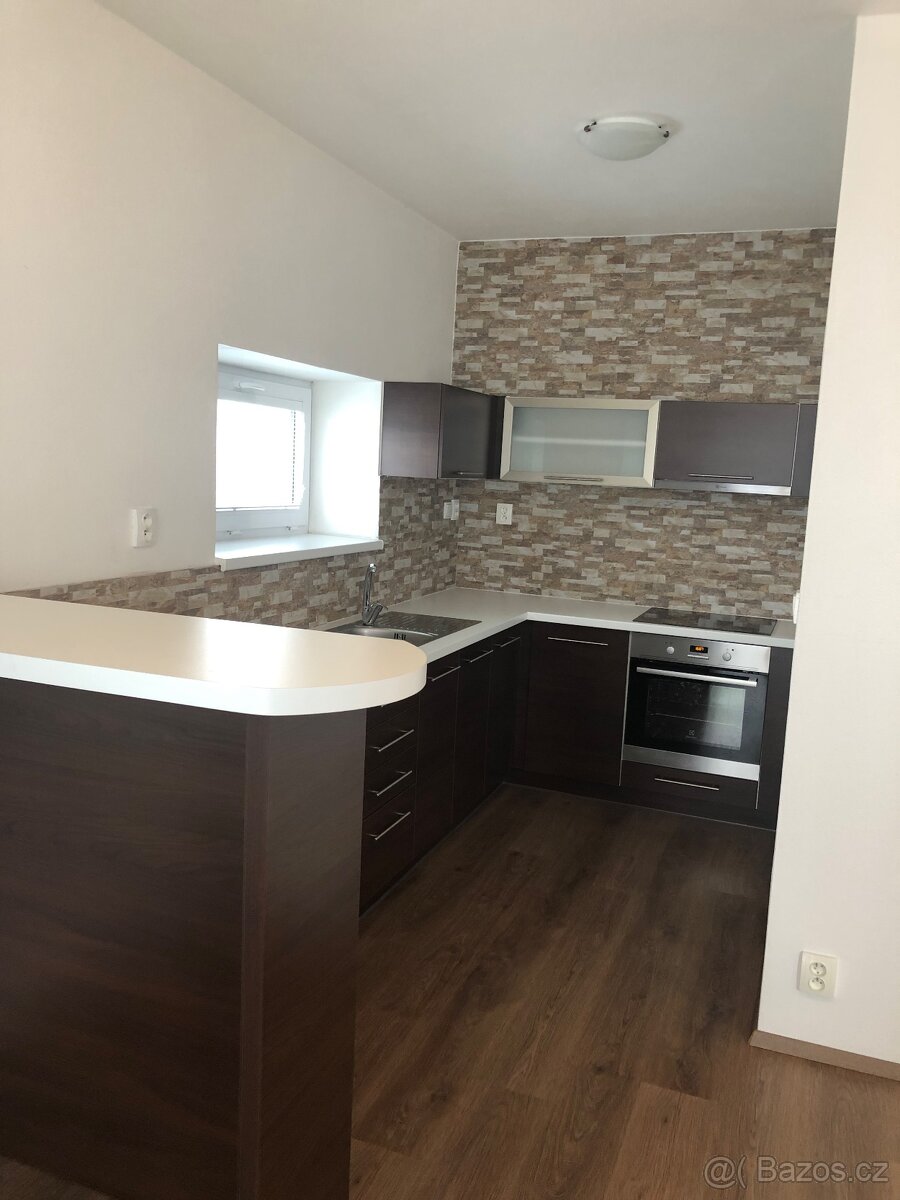 Prodej novostavby 2kk s velkou terasou a sklepem