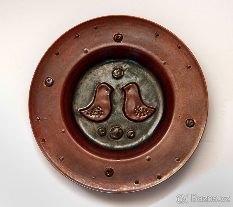 KRÁSNÝ VELKÝ OZDOBNÝ TALÍŘ SE DVĚMA PTÁČKY