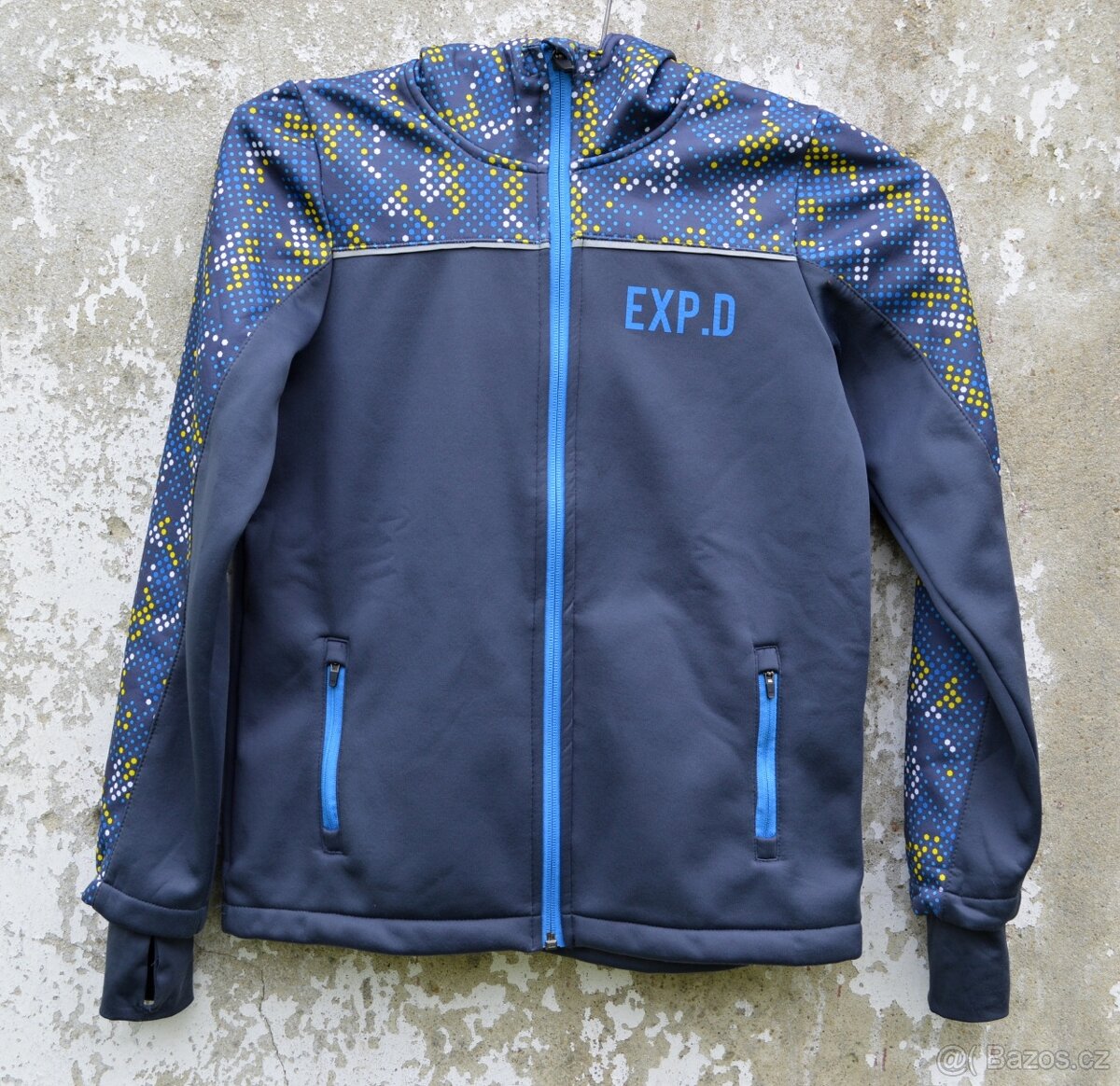 Chlapecká softshellová bunda vel. 146/152 - lehce zateplená