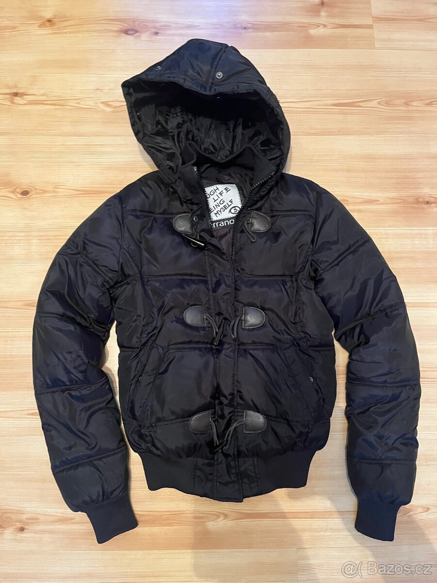 Dámská zimní černal bunda Terranova